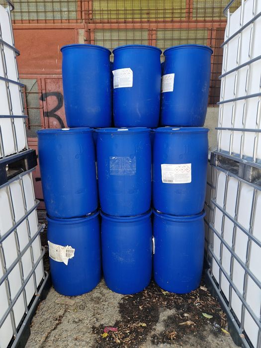 Butoi 120l cu busoane