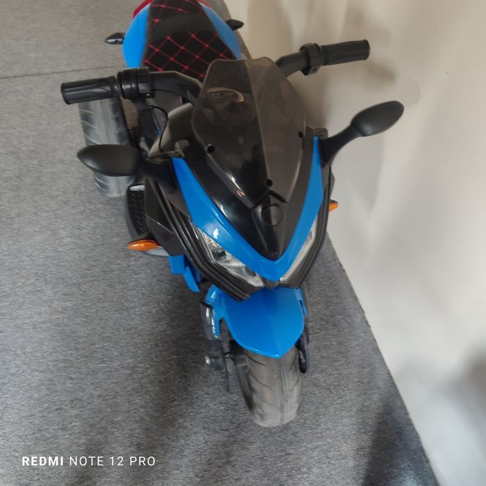 Электронный мотоцикл для детей