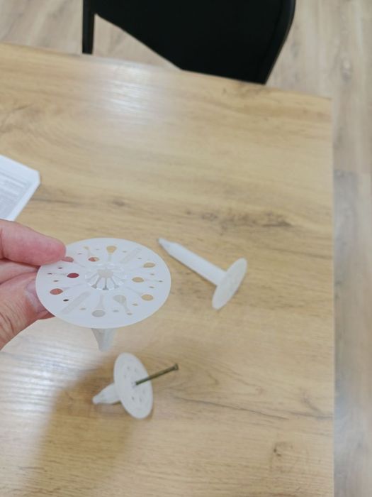 Зонтики для утипление стен и потолков