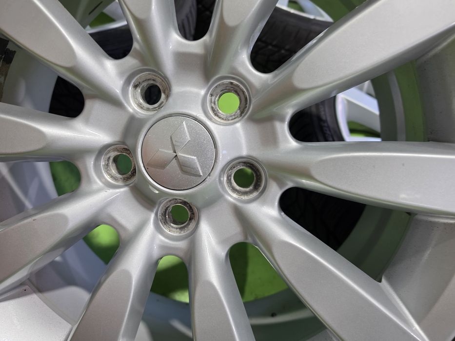 18 5x114.3 Mitsubishi Lancer лети джанти 5х114.3 мицубиши 215/45/18 Hankook зимни