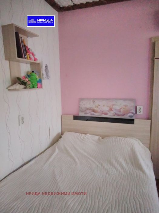 Къща в гр. Нови Искър