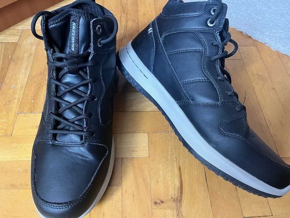 Ghete sport Skechers din piele, impermeabile