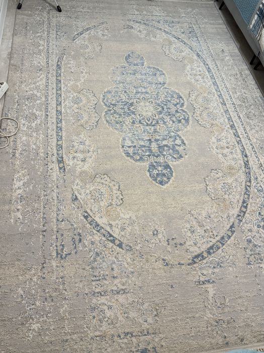 Ковер в отличном состоянии