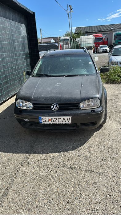 Volkswagen Golf, 2003