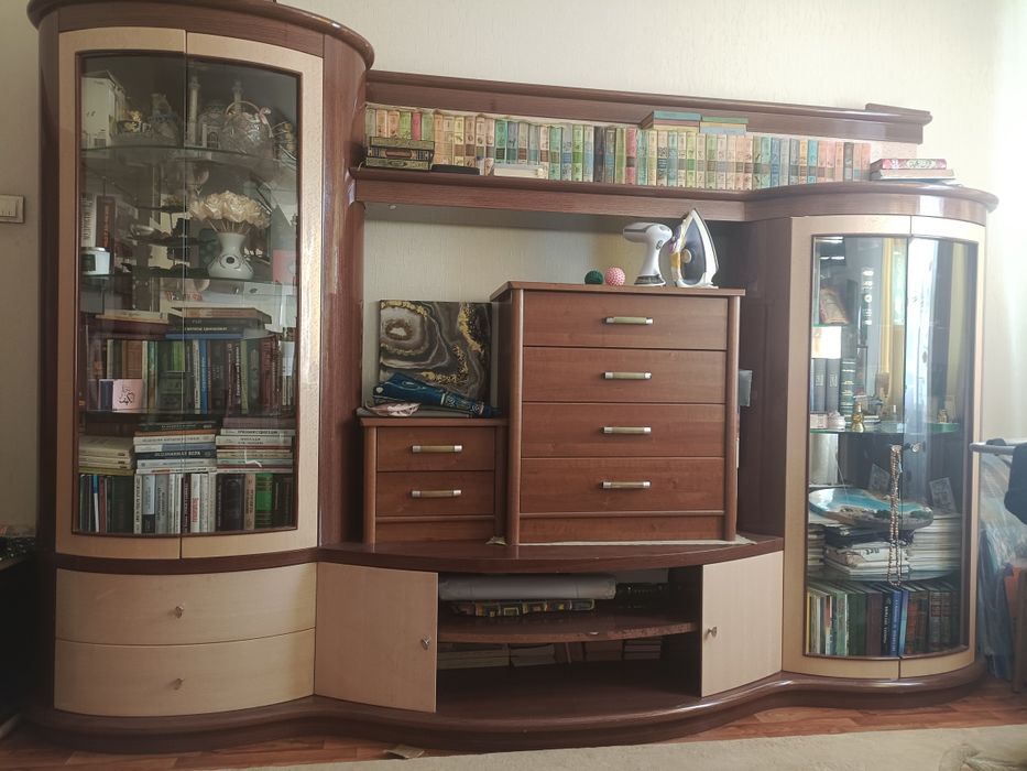 Стенка под телевизор