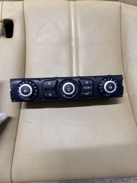 Panou climatronic bmw e60 e61