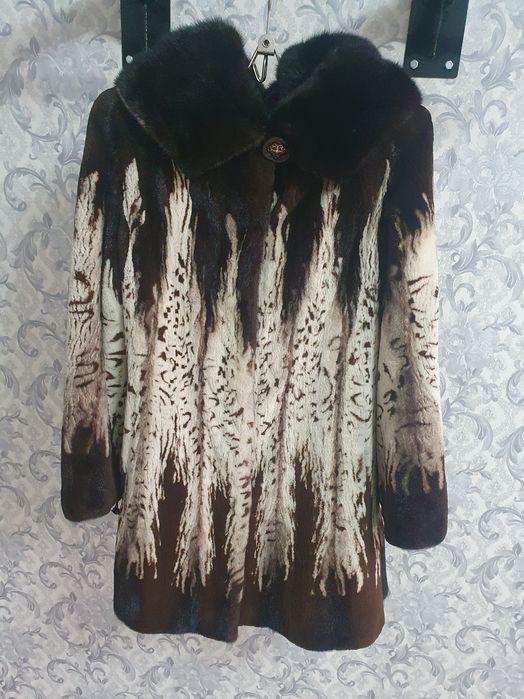 Норковая шуба Forever.