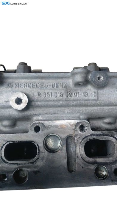 Chiuloasa Chiulasa Echipata cu Ax Ax Came Supape Tacheti Mercedes Vito W639 2.2 CDI 2003 - 2010 Cod R6510160201 A6510150201 [M8092]