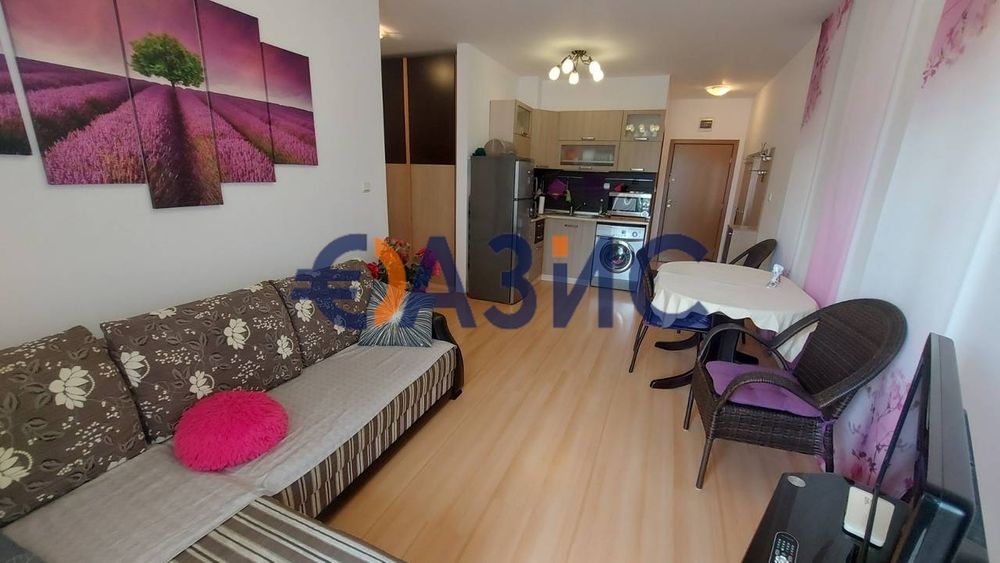 Продава се Тристаен апартамент в к.к. Слънчев бряг - 72 кв.м за 791 €/кв.м - Снимка #1