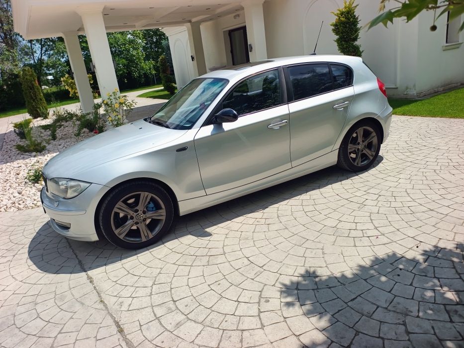 Vând BMW seria 1 120d  e87 facelift