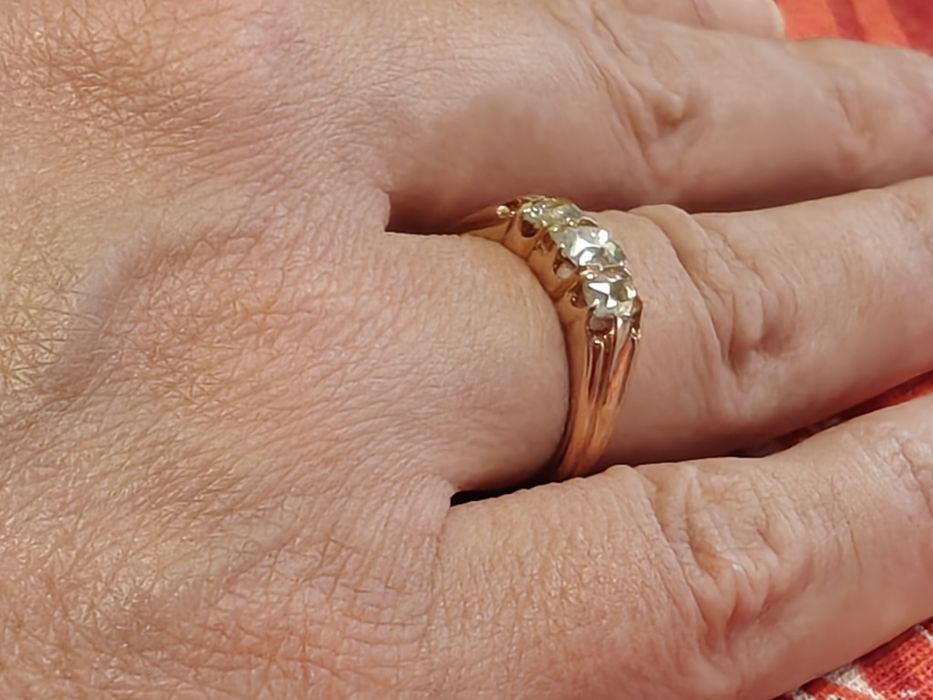 Inel vechi aur 18k diamante certificat