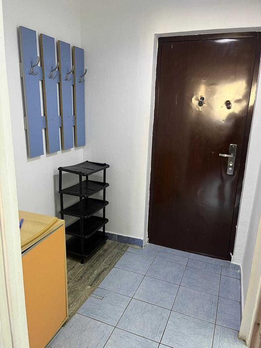 Inchiriez garsoniera cartier Astra, zona Calea Bucuresti - Soarelui