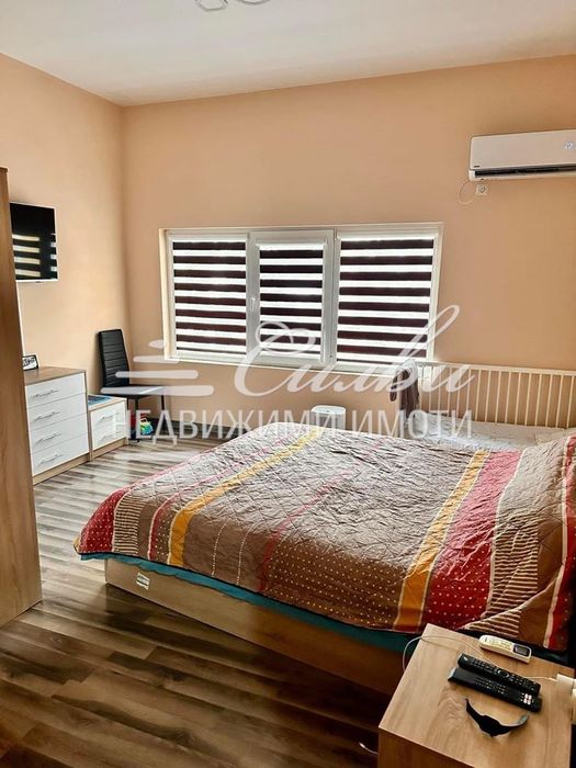 Продава се Двустаен апартамент в Шумен, Боян Българанов 2 - 55 кв.м за 1345 €/кв.м - Снимка #2