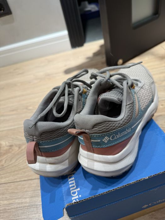 Треккинговые кроссовки Columbia