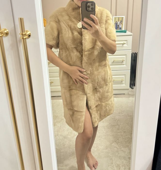 Норковая шуба 60 000