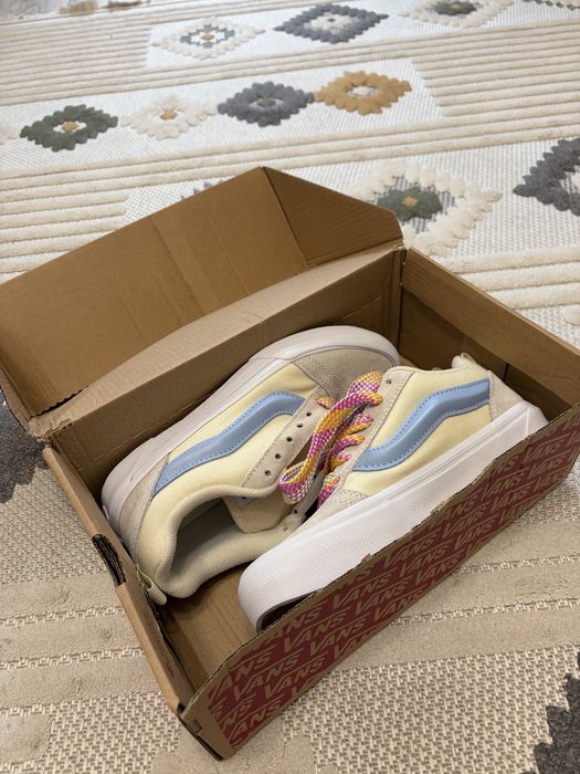 Продам кеды Vans Knu Skool