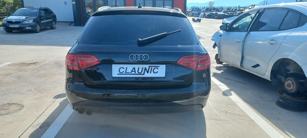 Dezmembram Audi A4 B8 2.0 TDI CAGA