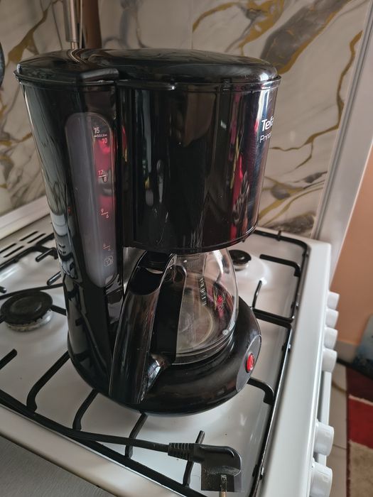 Vând aparat de făcut cafea