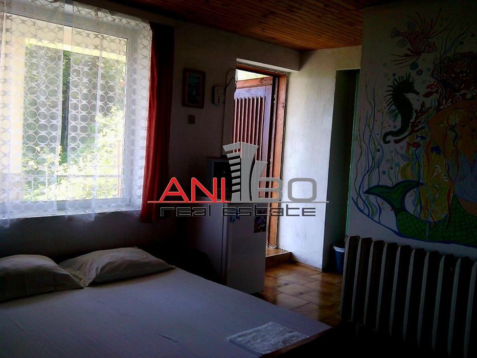 Къща в Варна, област-м-т Журналист площ 700 цена 900000