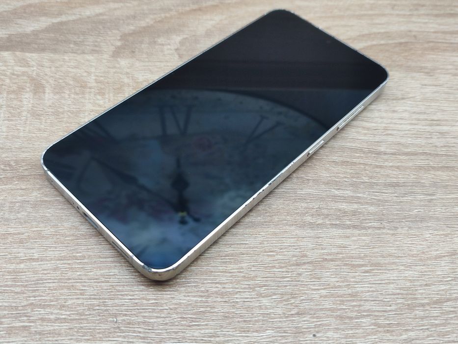 Samsung S24 128Gb 8Gb Ram Silver