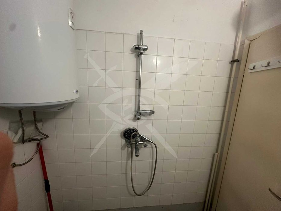 Дава се под наем Двустаен апартамент в Пловдив, Център - 70 кв.м за 448.8 € - Снимка #3