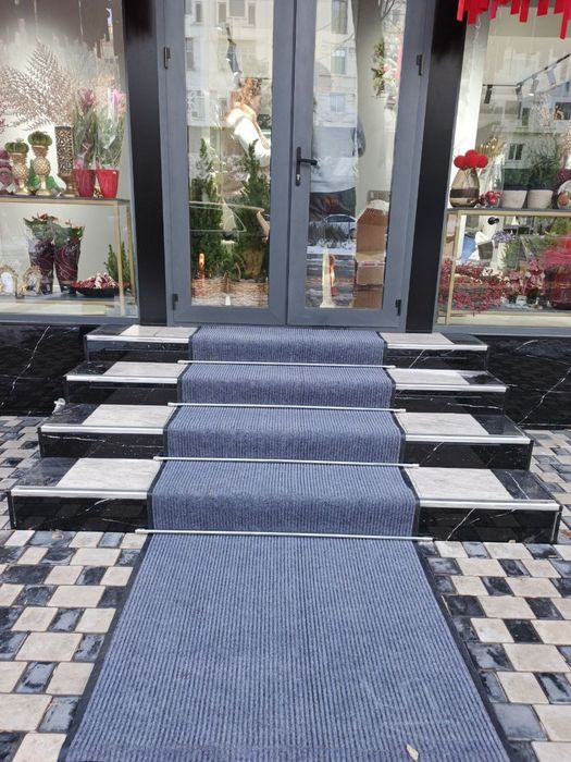 Дорошки коврики фасадные и внутреные