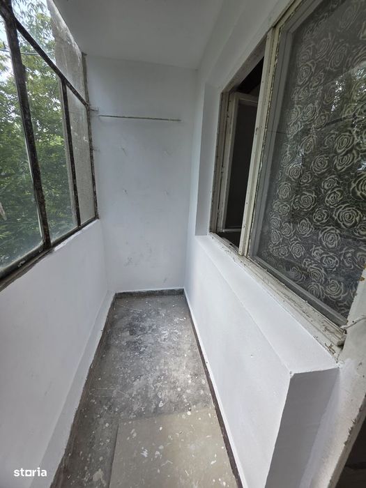 3 camere, Viziru 1 , etaj 2