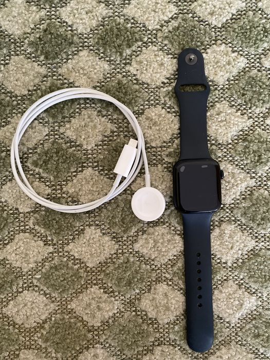Продам Apple WATCH SE 44mm