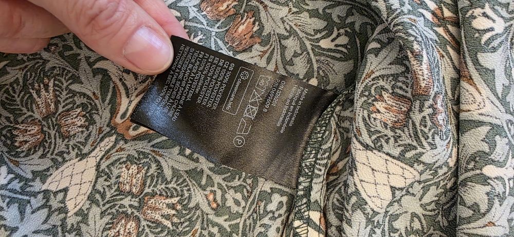 Rochie  H&M marime 40 de sezon ok si pt gravide
