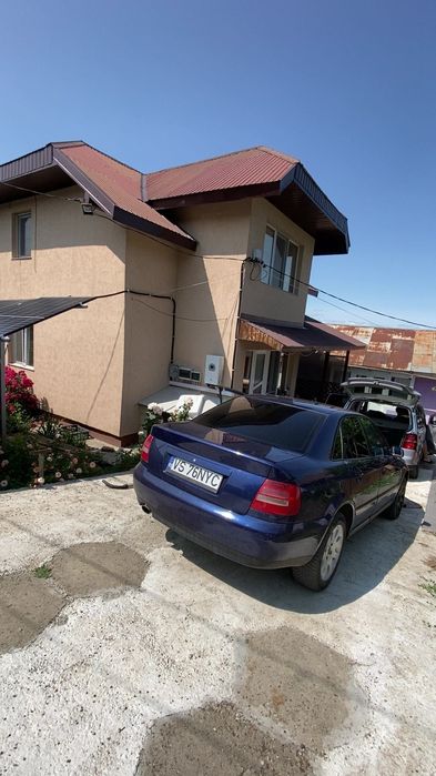 Vând Audi A4b5 2001