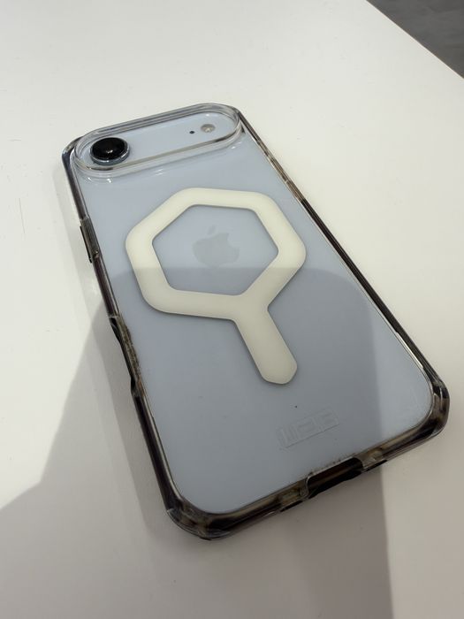 iPhone 17 air, in stare perfecta, 256 GB