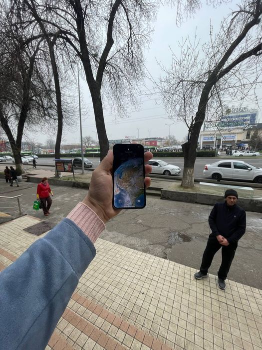 Iphone 12 pro sotilad