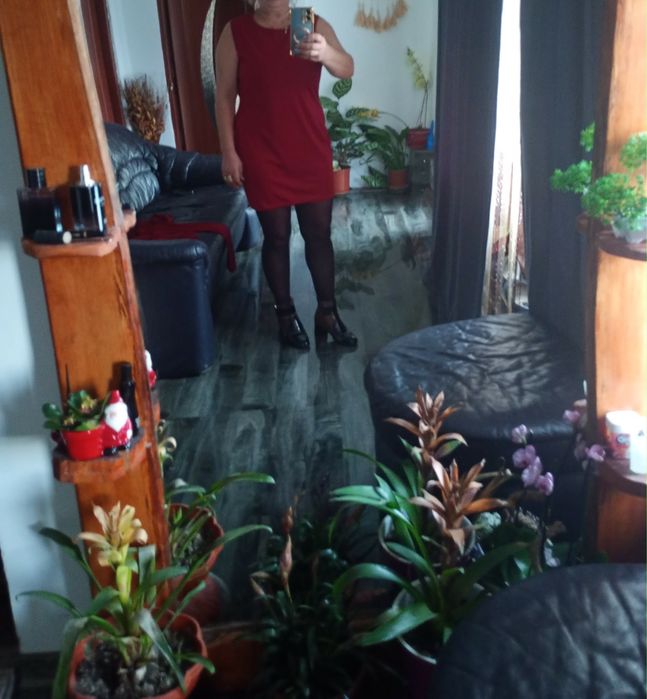 Rochita si sacou culoare grena marimea xl