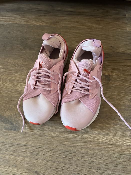 Маратонки Puma 37,5 номер