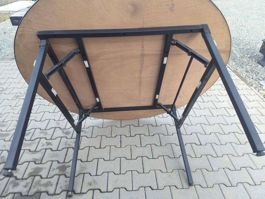 Masa pliabila pentru eveniment