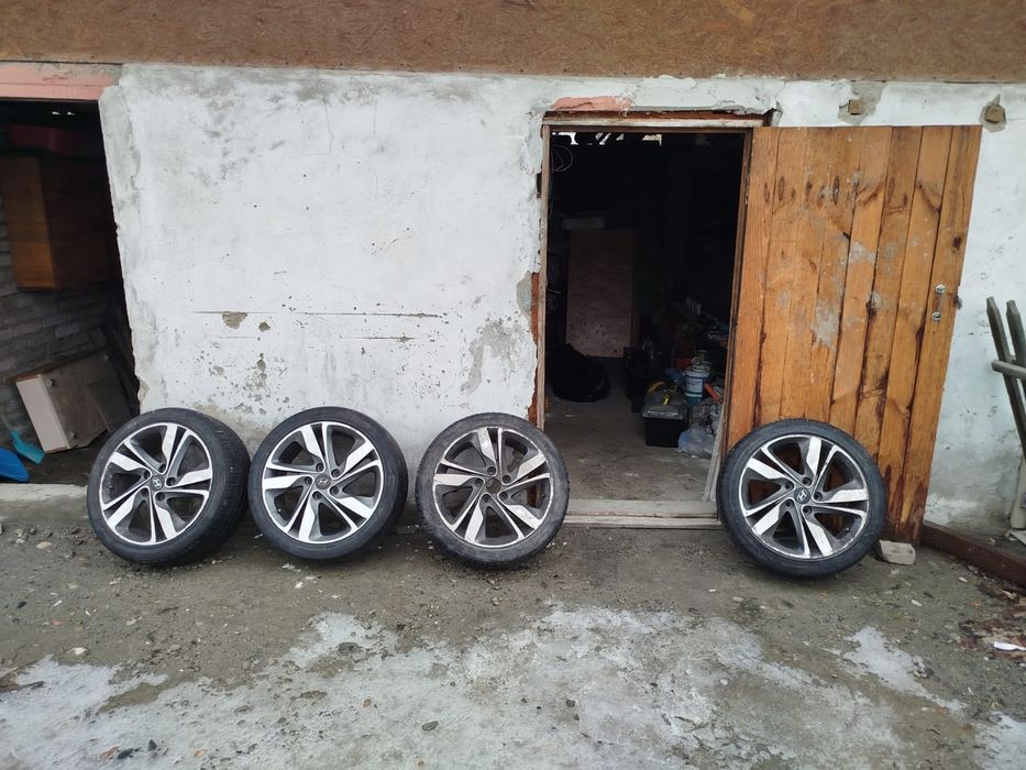 Продам Диски оригинал от Хюндай Элантра