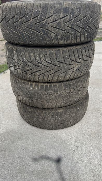 Зимние шины 185/60/15