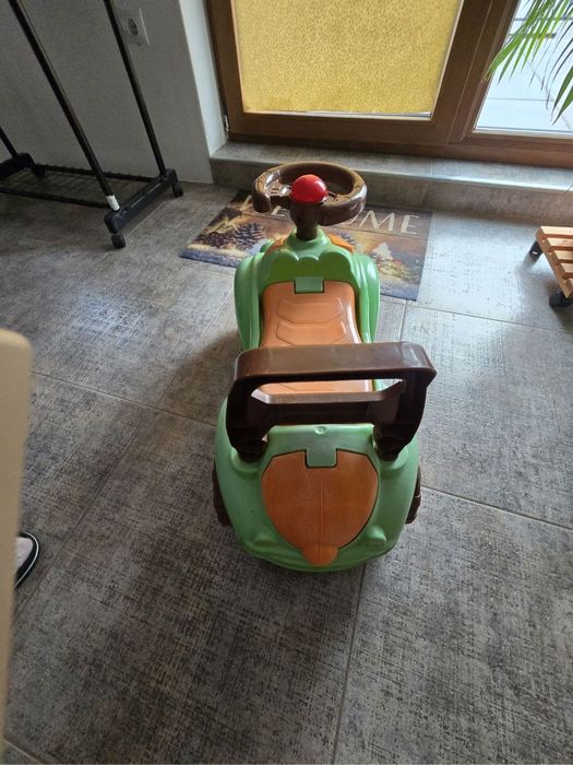 Mașinuța de calarit/ împins pentru copii