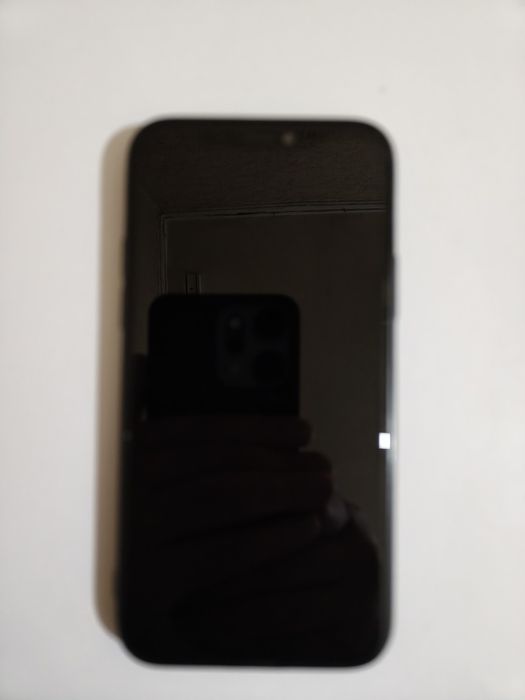 iPhone 11 pro в отличном состоянии