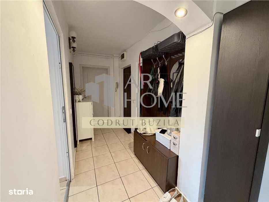 Apartament 3 camere, decomandat, ultracentral, Ploiesti