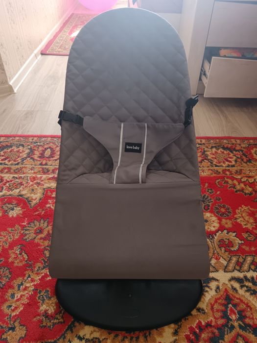 Продам шезлонг детский