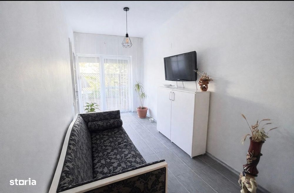 Apartament cu 2 camere, curte proprie și parcare – Sânmartin, Bihor