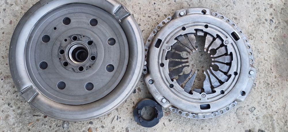 Vand ambreiaj luk pt golf 4 1.9 alh