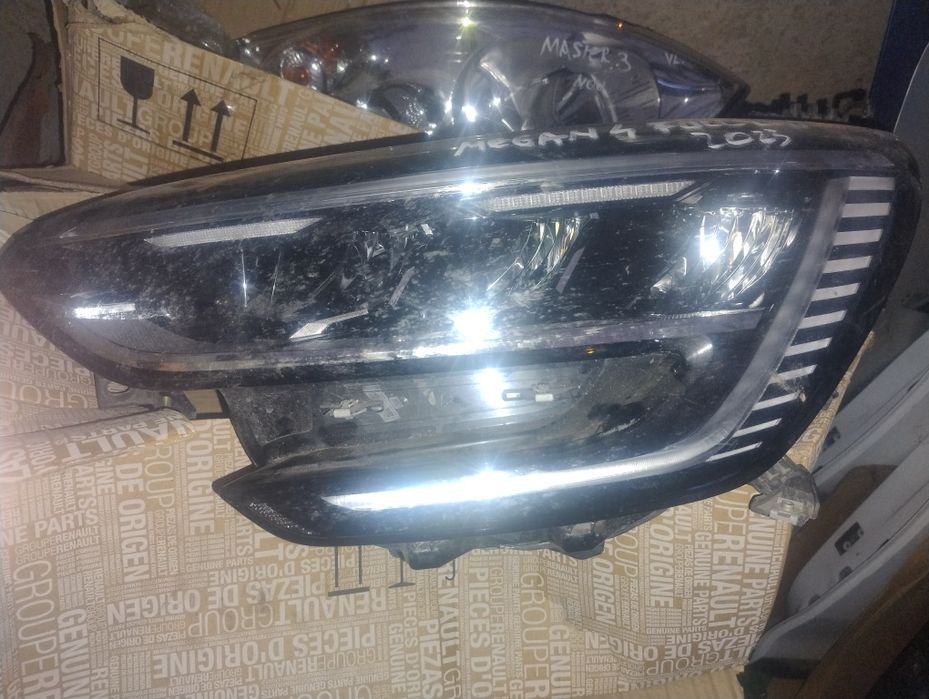 Faruri  Renault Megan 4 Facelift 2023