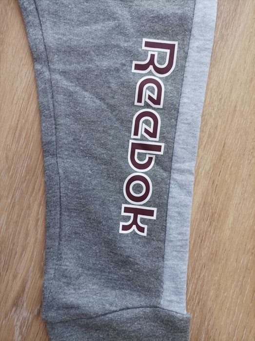 Reebok 110см спортен панталон анцуг