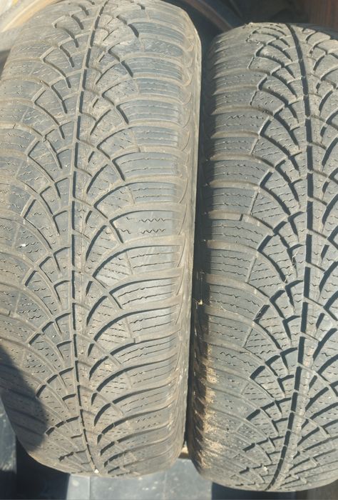 Vând două cauciucuri M+S