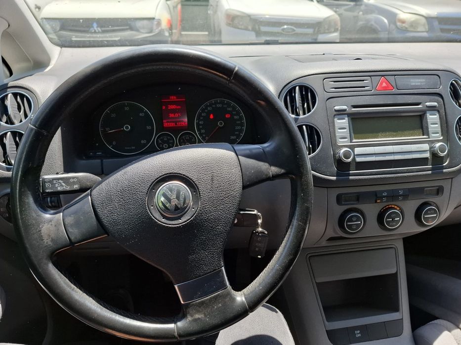 VW GOLF + 1.9 105кс