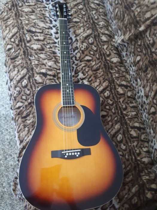 гитара аккустическая