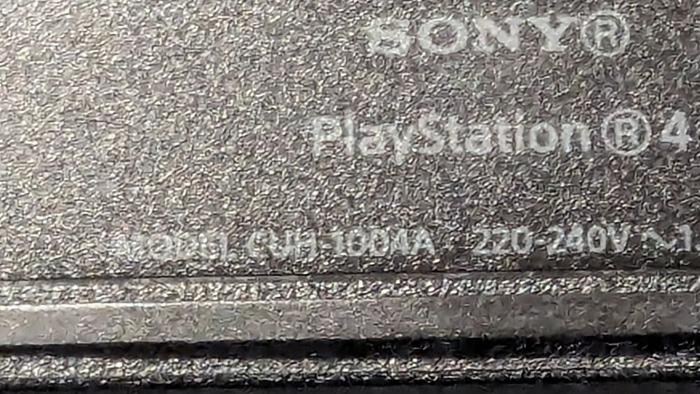 PlayStation PS4 500GB, 10.1