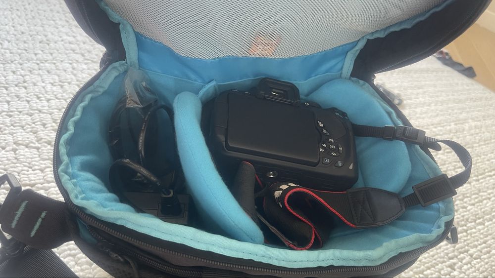 Продам Canon 700D